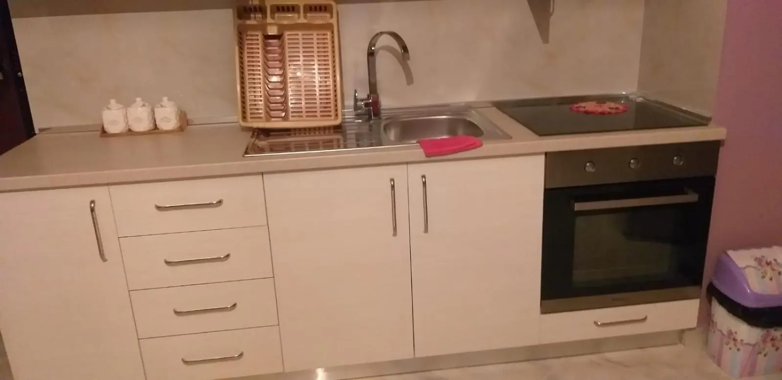 Manoli Apartments Radhimë Albanien