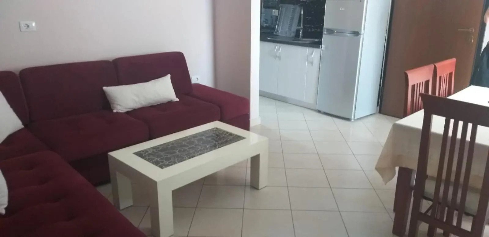 Manoli Apartments Radhimë 0*,
